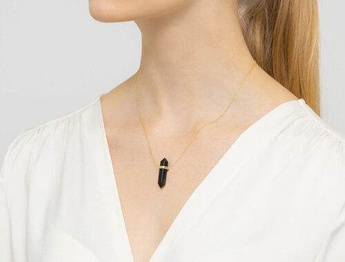 naszyjniki z kamieniami