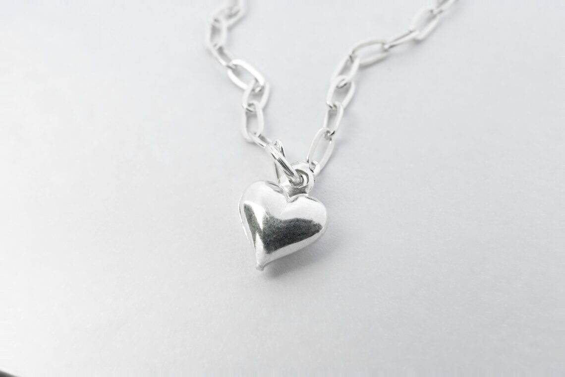 naszyjnik srebrny z sercem