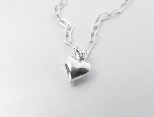 naszyjnik srebrny z sercem